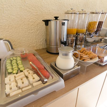 Eleonora Αnissaras Hotel Chersonissos Buitenkant foto