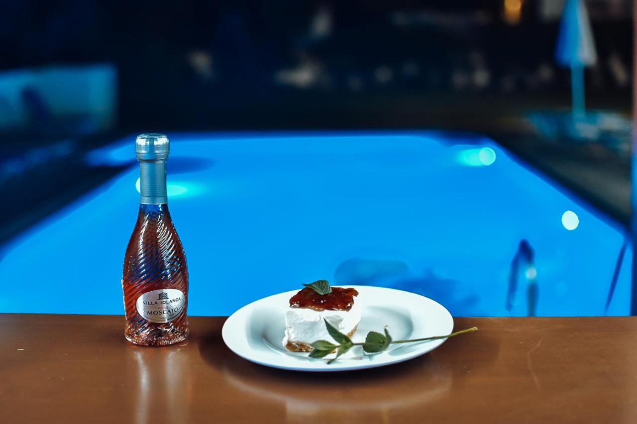 Eleonora Αnissaras Hotel Chersonissos Buitenkant foto