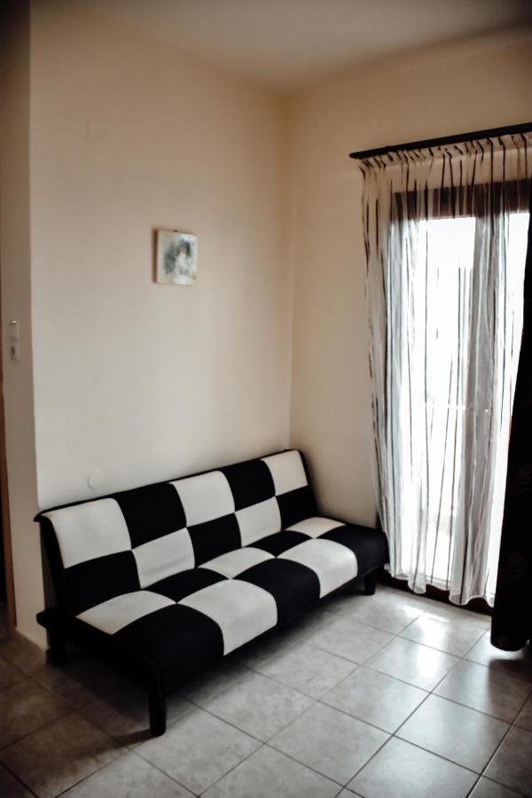 Eleonora Αnissaras Hotel Chersonissos Buitenkant foto