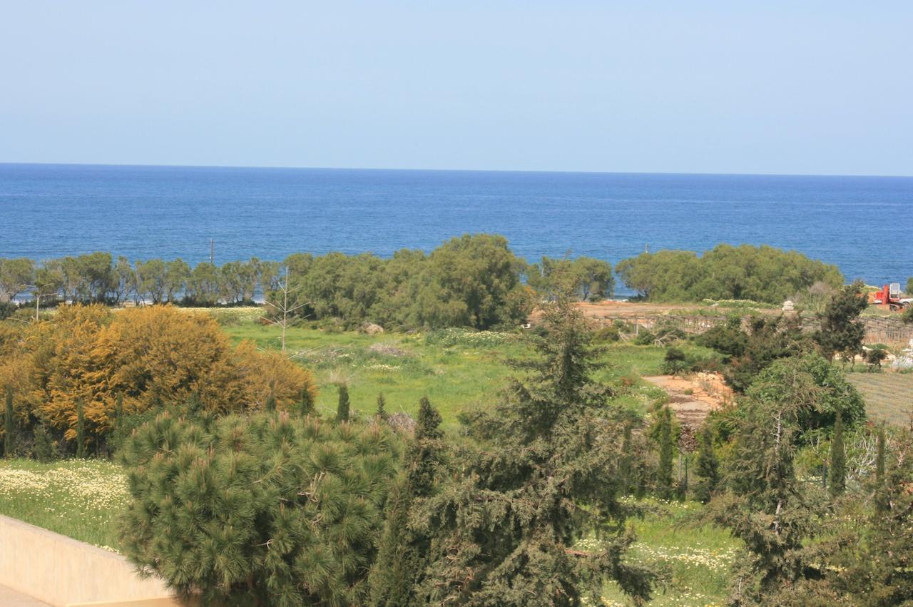 Eleonora Αnissaras Hotel Chersonissos Buitenkant foto